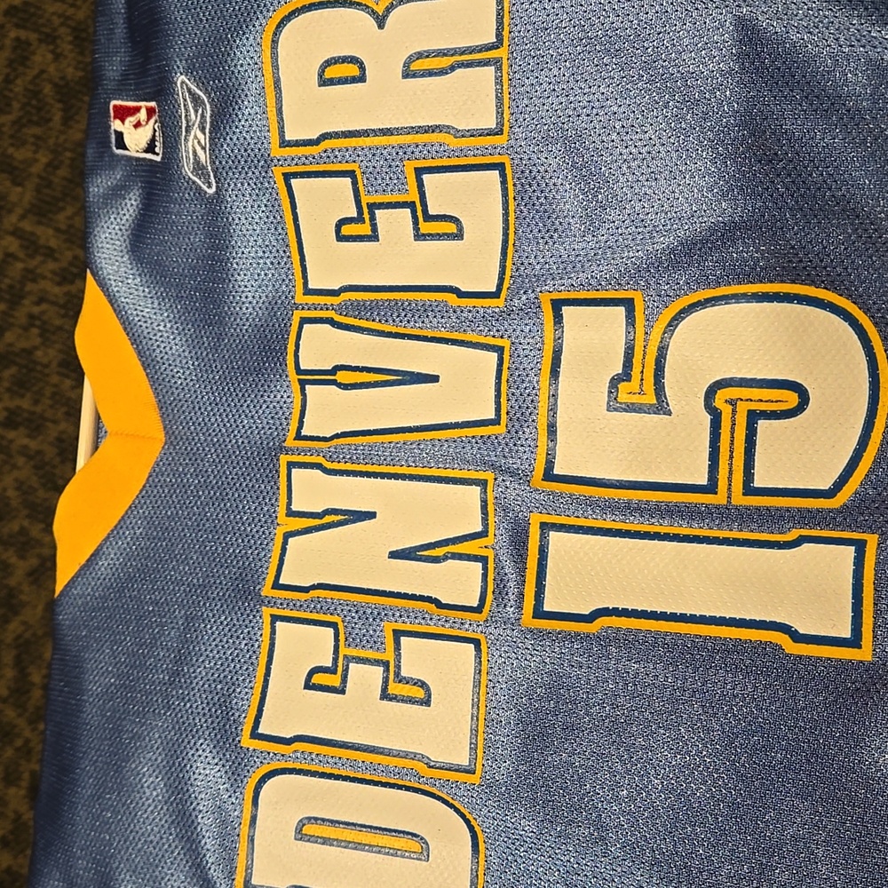 Vintage Reebok Denver Nuggets Carmelo Anthony #15 NBA Jersey Large Blue/Yellow - Picture 10 of 10